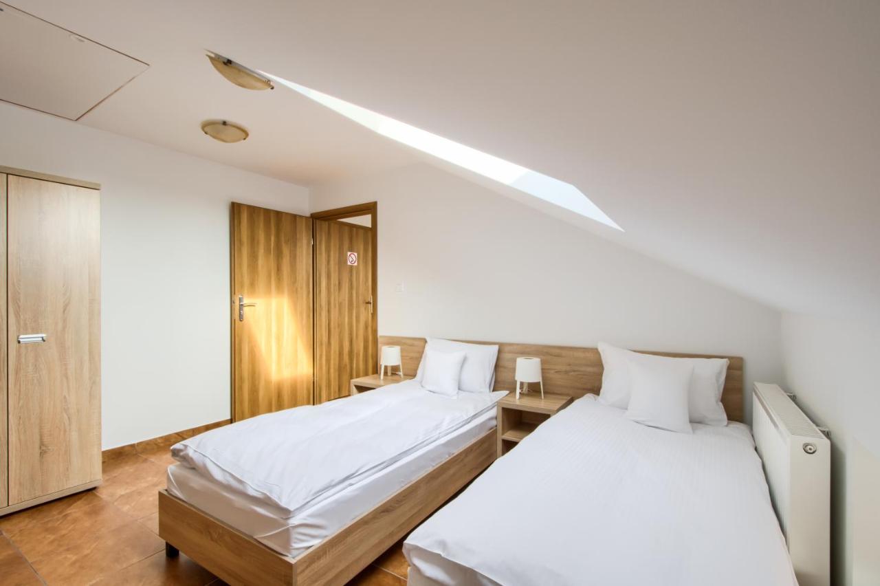 Bed and Breakfast Patra Varsovia Exterior foto